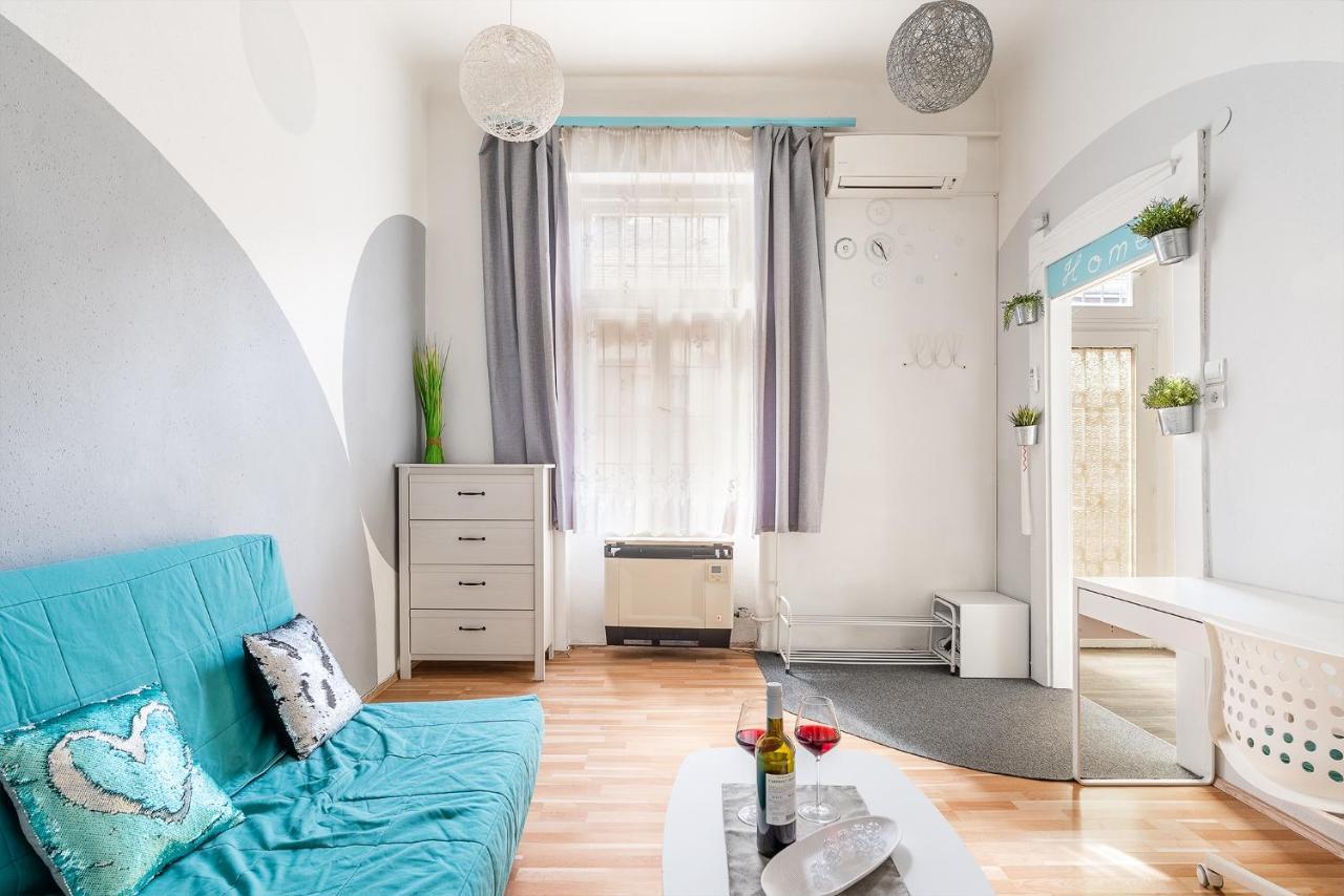 Sunny Dots Apartment - Free Parking! Budapest Eksteriør bilde