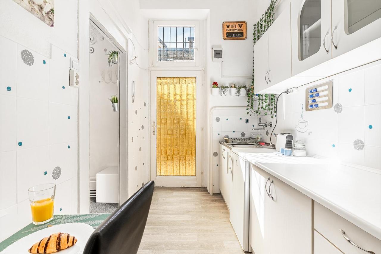Sunny Dots Apartment - Free Parking! Budapest Eksteriør bilde